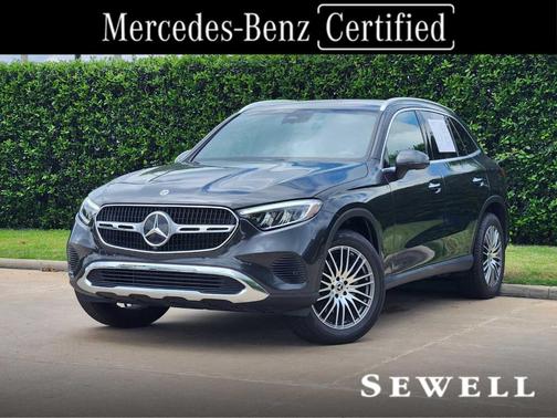 Graphite Gray Metallic 2026 Mercedes-Benz GLC 300 Base