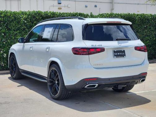 2025 Mercedes-Benz GLS 450 4MATIC