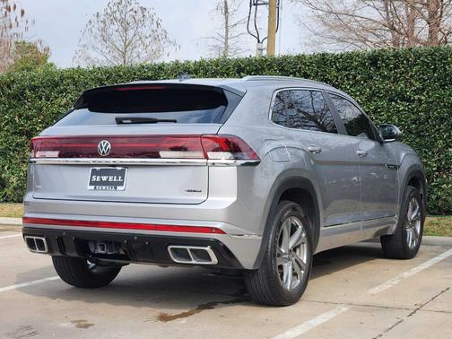 2024 Volkswagen Atlas Cross Sport 2.0T SEL R-Line