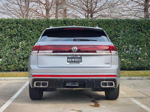 2024 Volkswagen Atlas Cross Sport 2.0T SEL R-Line