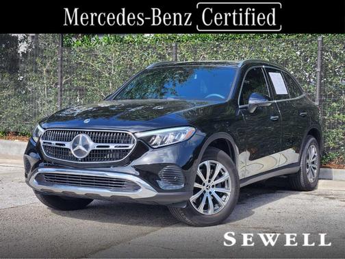 Black 2026 Mercedes-Benz GLC 300 Base