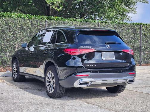 Black 2026 Mercedes-Benz GLC 300 Base