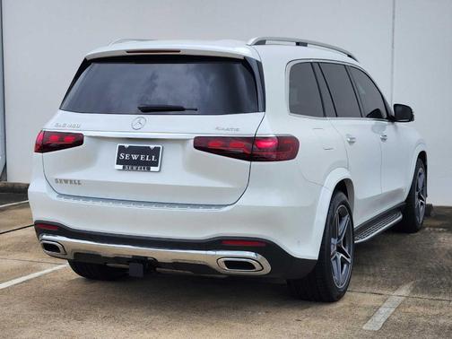 2025 Mercedes-Benz GLS 450 4MATIC