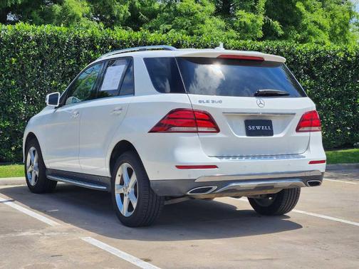 Polar White 2018 Mercedes-Benz GLE 350 Base