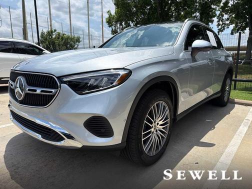 Cirrus Silver Metallic 2026 Mercedes-Benz GLC 300 Base 4MATIC