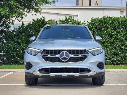 Cirrus Silver Metallic 2026 Mercedes-Benz GLC 300 Base 4MATIC