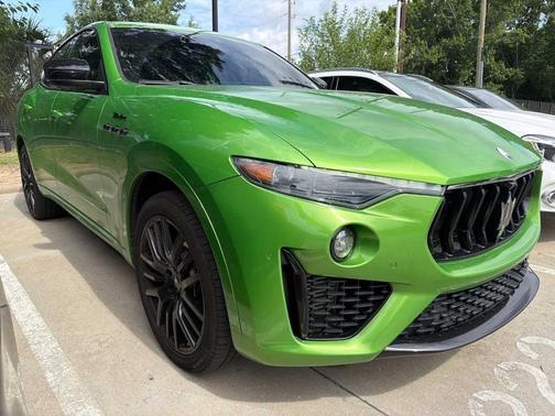 Green 2023 Maserati Levante Modena
