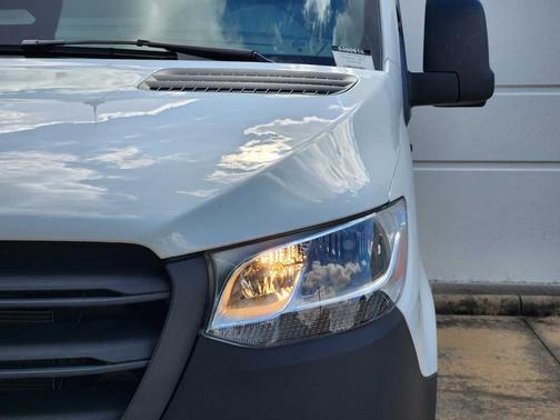 2025 Mercedes-Benz Sprinter 2500 