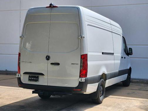 2025 Mercedes-Benz Sprinter 2500 