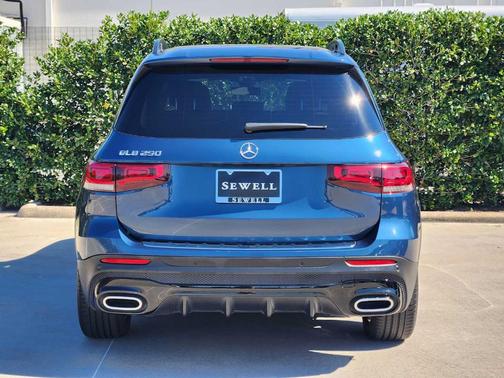 2023 Mercedes-Benz GLB 250 Base