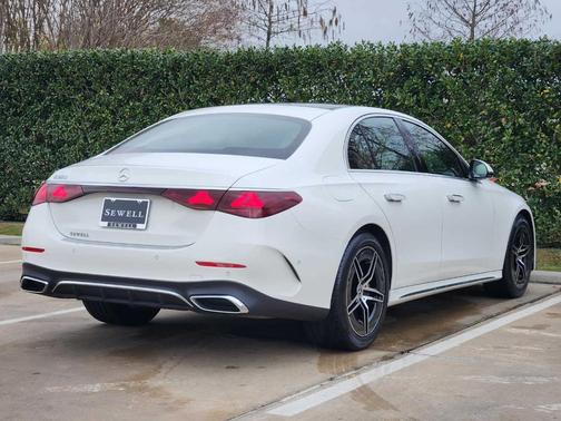 2026 Mercedes-Benz E-Class E 350