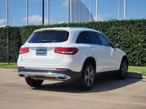 2019 Mercedes-Benz GLC 300 Base