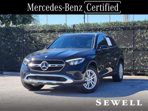 2025 Mercedes-Benz GLC 300 Base
