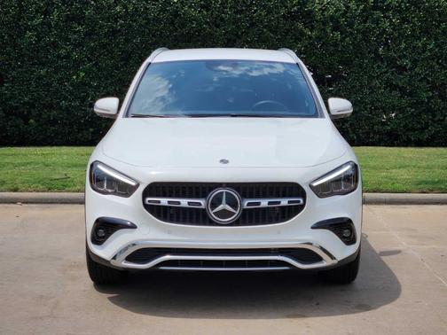 2025 Mercedes-Benz GLA 250 Base