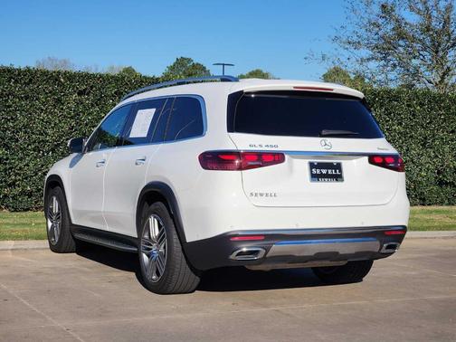 2026 Mercedes-Benz GLS 450 4MATIC