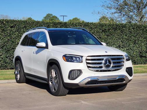 2026 Mercedes-Benz GLS 450 4MATIC