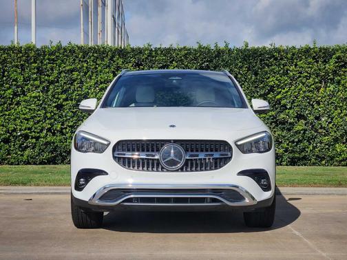 2025 Mercedes-Benz GLA 250 Base