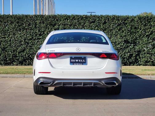 2025 Mercedes-Benz E-Class E 350