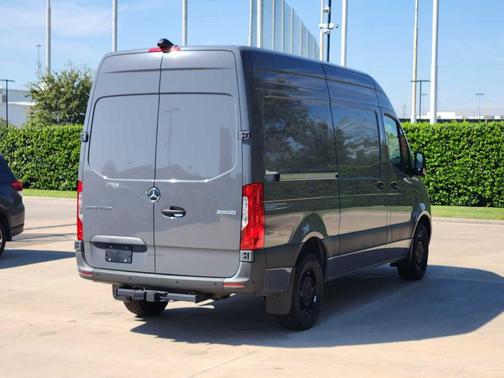 2025 Mercedes-Benz Sprinter 2500 