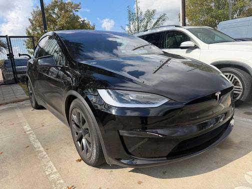 2024 Tesla Model X Base