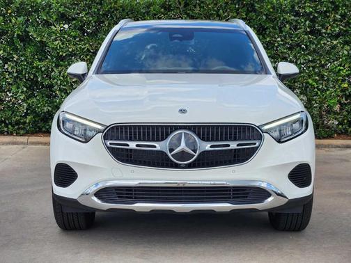 2025 Mercedes-Benz GLC 300 Base