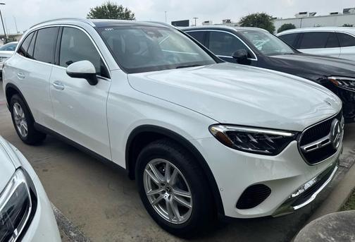 2025 Mercedes-Benz GLC 300 Base