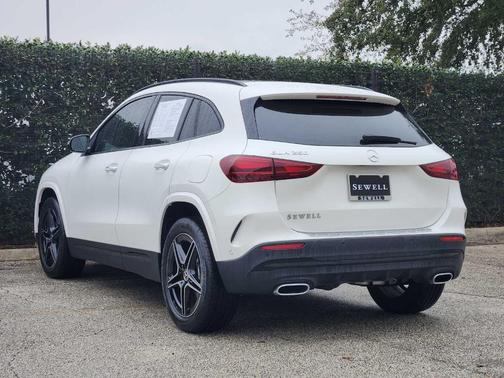 2026 Mercedes-Benz GLA 250 Base