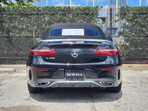 Obsidian Black Metallic 2022 Mercedes-Benz E-Class E 450