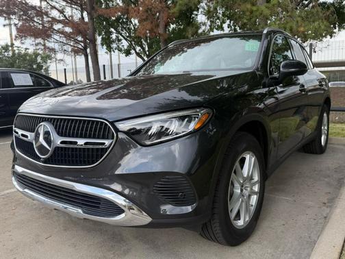 2025 Mercedes-Benz GLC 300 Base