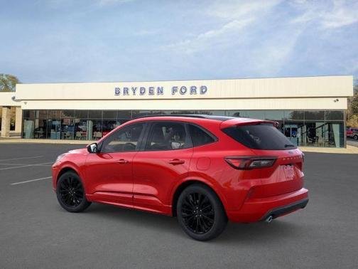 2024 Ford Escape ST-Line Elite