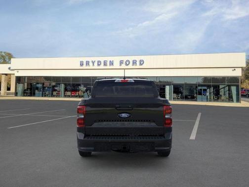 2026 Ford Maverick Lobo High