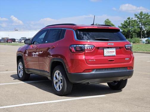 2025 Jeep Compass Latitude