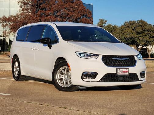 2025 Chrysler Pacifica L