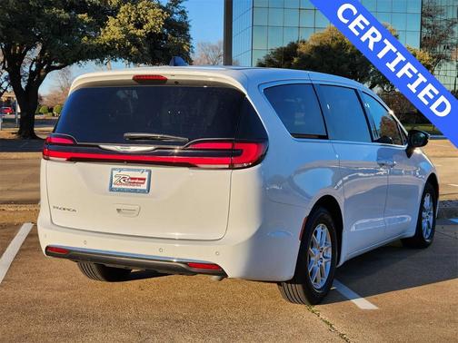 2025 Chrysler Pacifica L