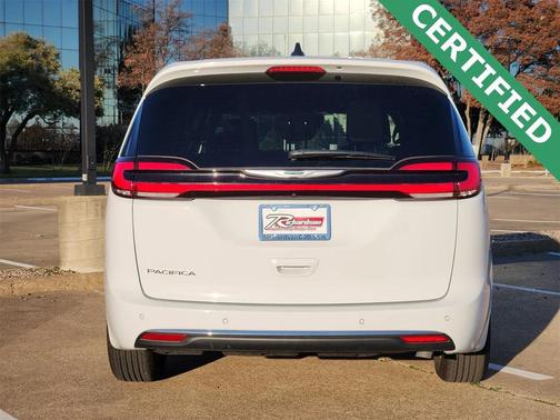 2025 Chrysler Pacifica L