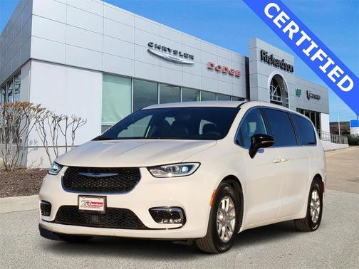 2025 Chrysler Pacifica L