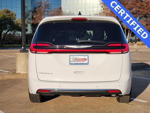 2025 Chrysler Pacifica L