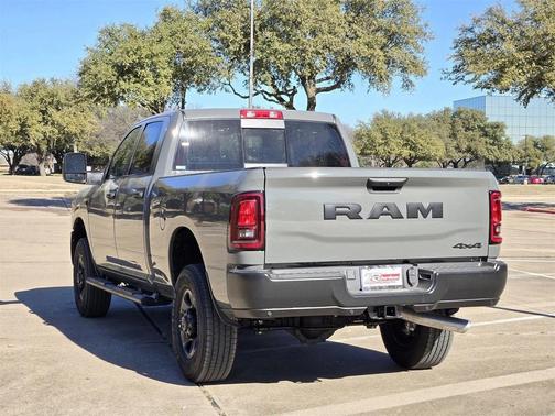 2026 RAM 2500 Tradesman Crew Cab 4x4 6'4' Box