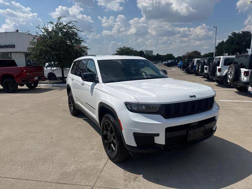 2024 Jeep Grand Cherokee L Altitude