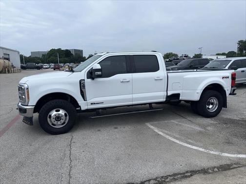 2023 Ford F-350 Lariat