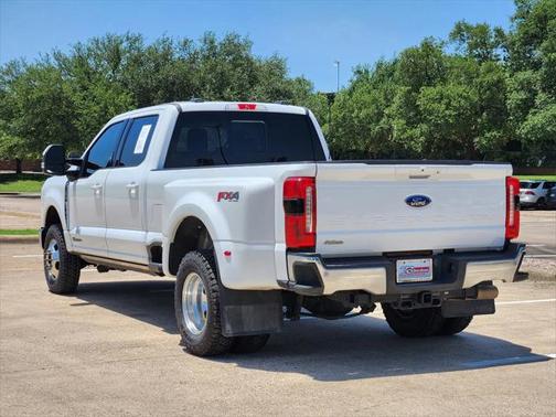 2023 Ford F-350 Lariat
