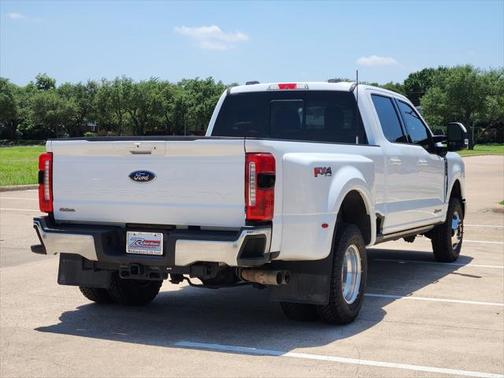 2023 Ford F-350 Lariat