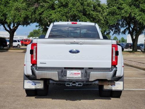 2023 Ford F-350 Lariat