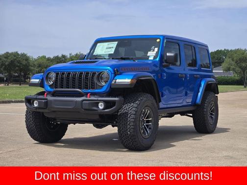 Hydro Blue Pearlcoat 2026 Jeep Wrangler Rubicon