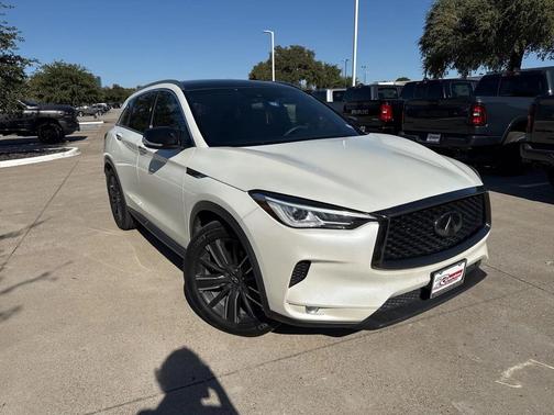 2021 INFINITI QX50 LUXE