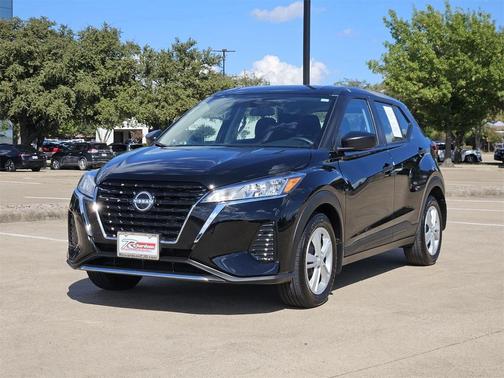 2024 Nissan Kicks S