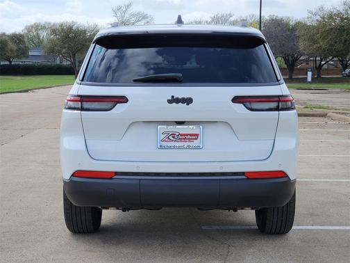 2026 Jeep Grand Cherokee L Altitude
