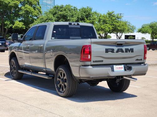 Ceramic Gray Clearcoat 2026 RAM 2500 Laramie Crew Cab 4x4 6'4' Box