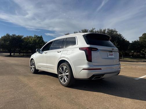 2020 Cadillac XT6 Premium Luxury FWD