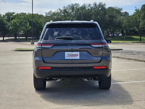 2024 Jeep Grand Cherokee Altitude
